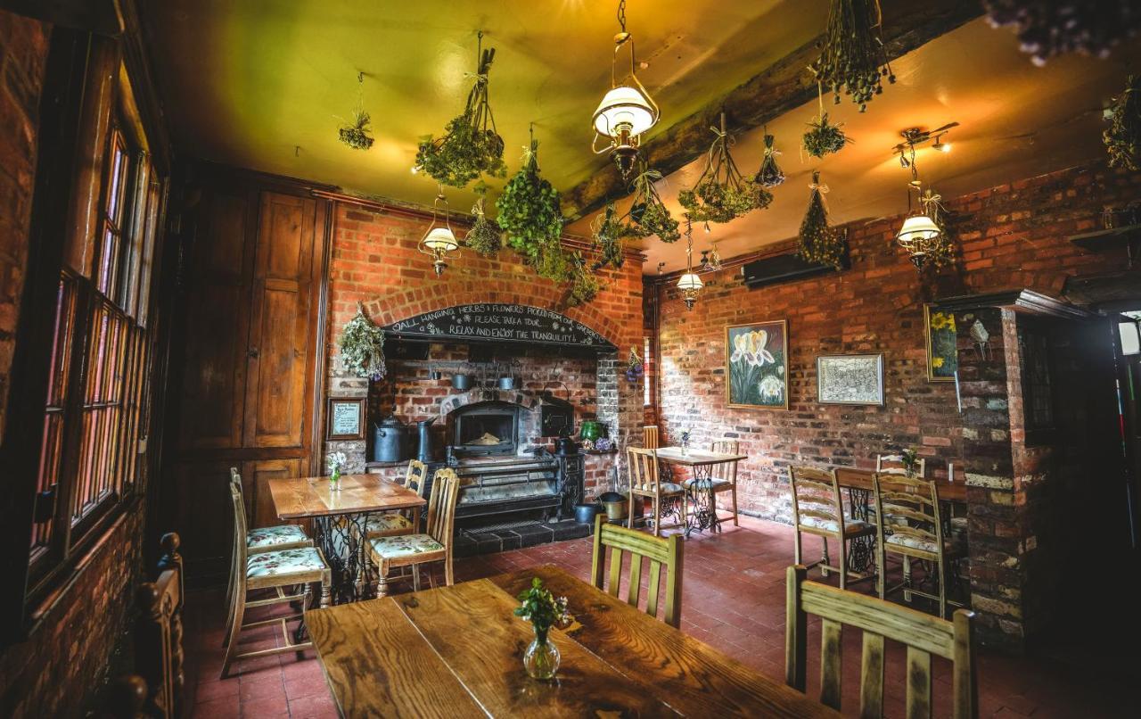 Hundred House Hotel Ironbridge Bagian luar foto
