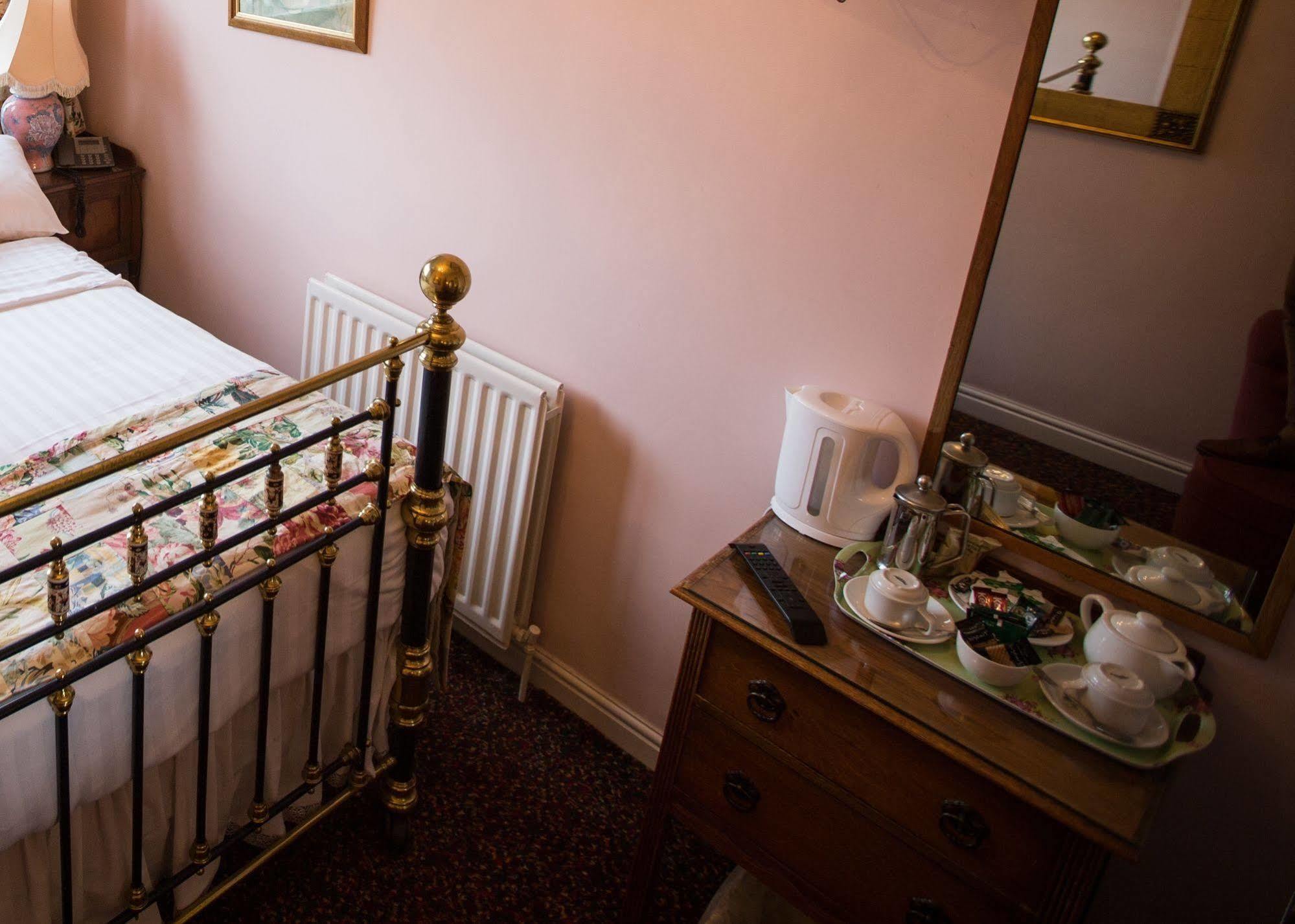 Hundred House Hotel Ironbridge Bagian luar foto
